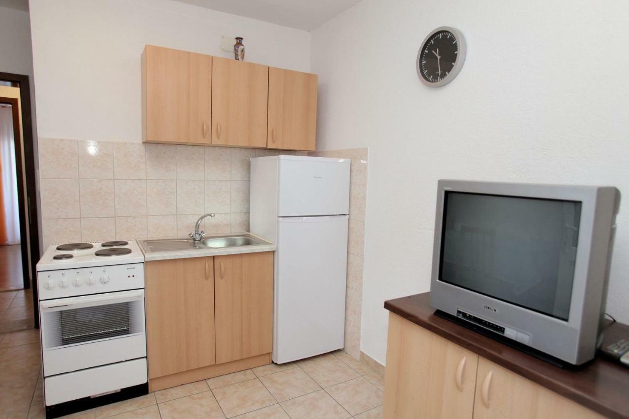 Apartments Maja - Sea View Trogir Eksteriør billede